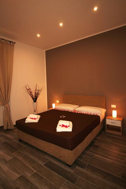 Mi.Ro Rooms Rome Bagian luar foto
