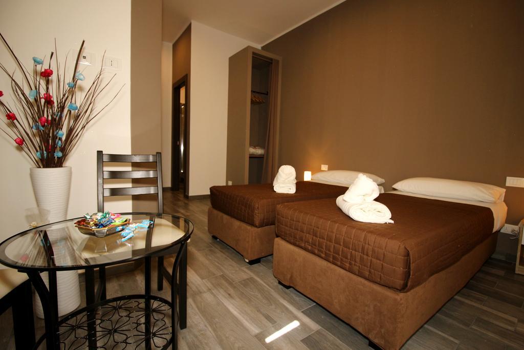 Mi.Ro Rooms Rome Bagian luar foto