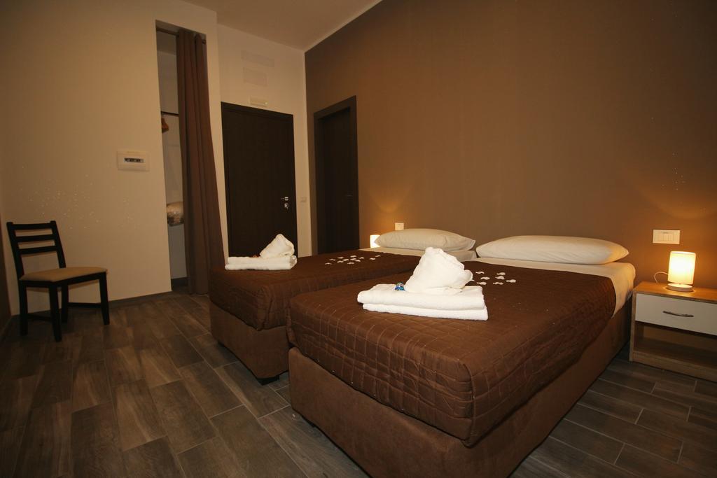 Mi.Ro Rooms Rome Bagian luar foto